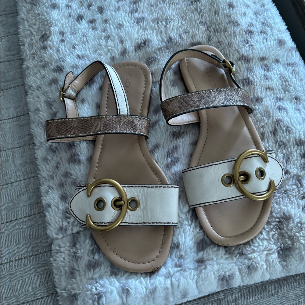 Coach Women's Sandals in Cream and Brown with Gold Buckle